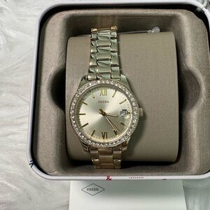 Fossil watch New with tag